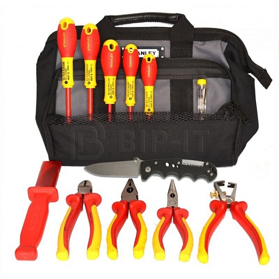 SK-16 B3 - набор изолированного инструмента в сумке 13 предметов